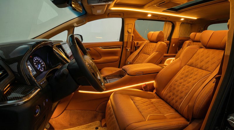 黑丝豪车内饰改装视频教程